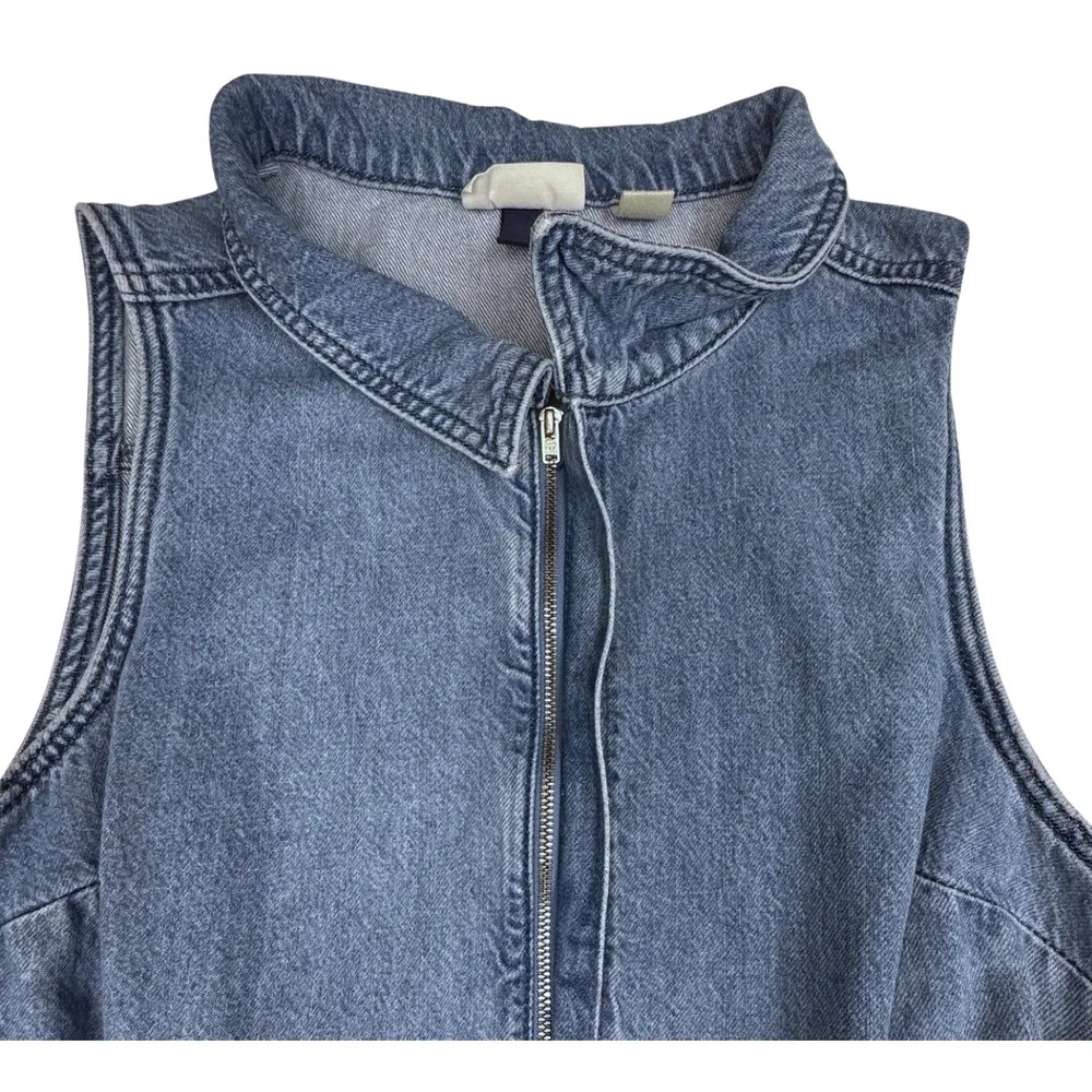 Sleeveless Denim Jumpsuit with Belt - Blue - Picture 6 of 12